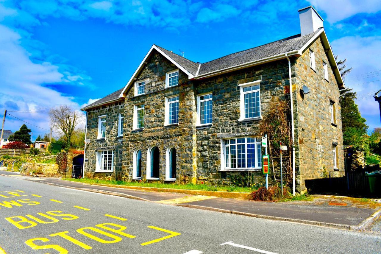 Spacious Garden Flat In Snowdonia National Park Brynkir Екстер'єр фото